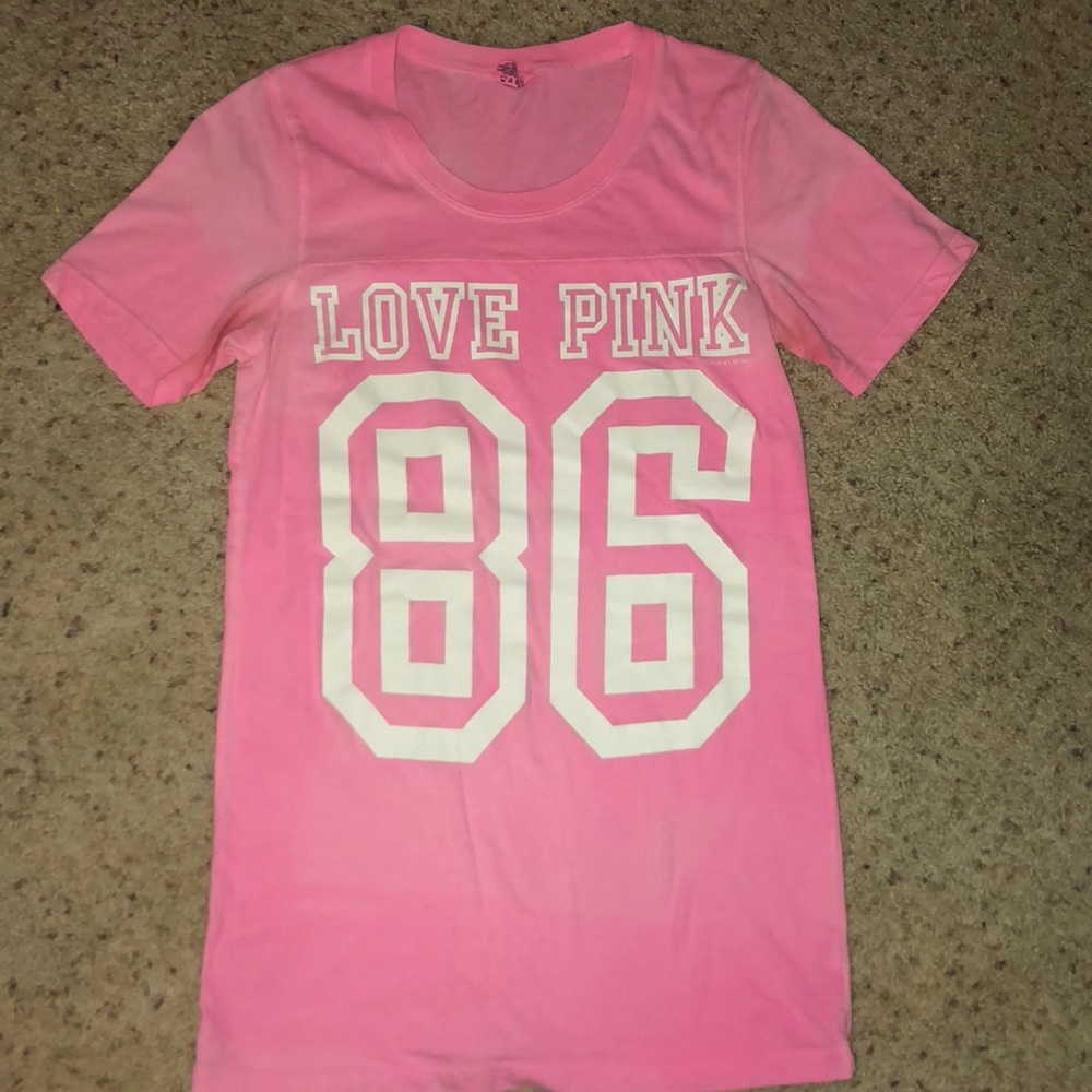 Victoria’s Secret Pink top
